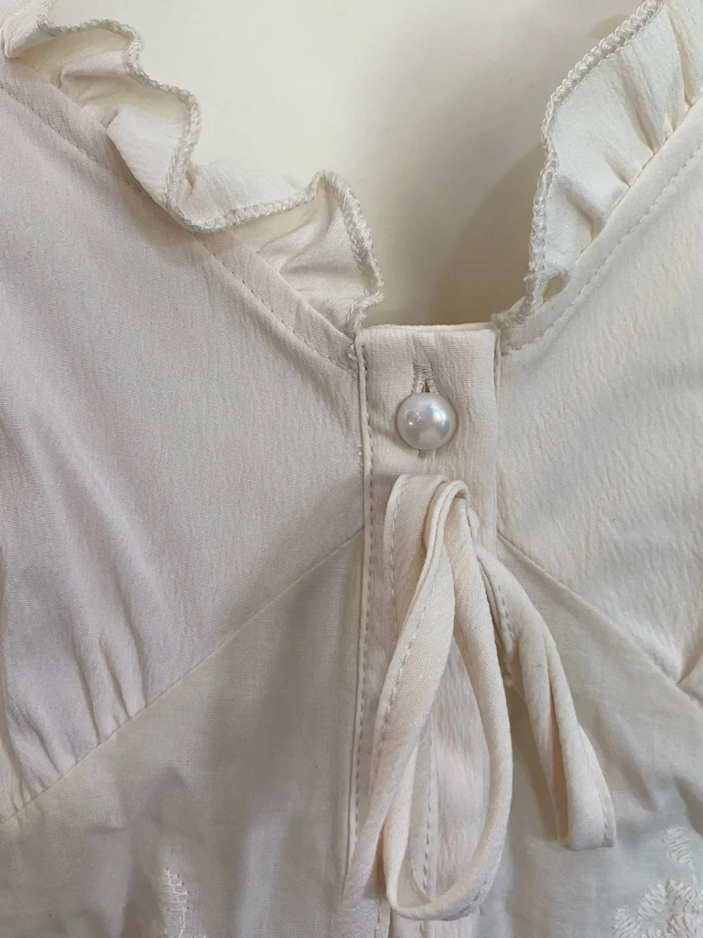 Ivory Ruffle Lace Peasant Blouse - Picture 2 of 5